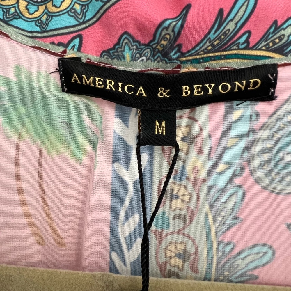 NWT Macaw Pineapple Jumpsuit, Romper, Vacation Wear, Size M - Picture 8 of 9